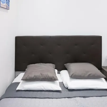 Center Barralis Апартаменты *